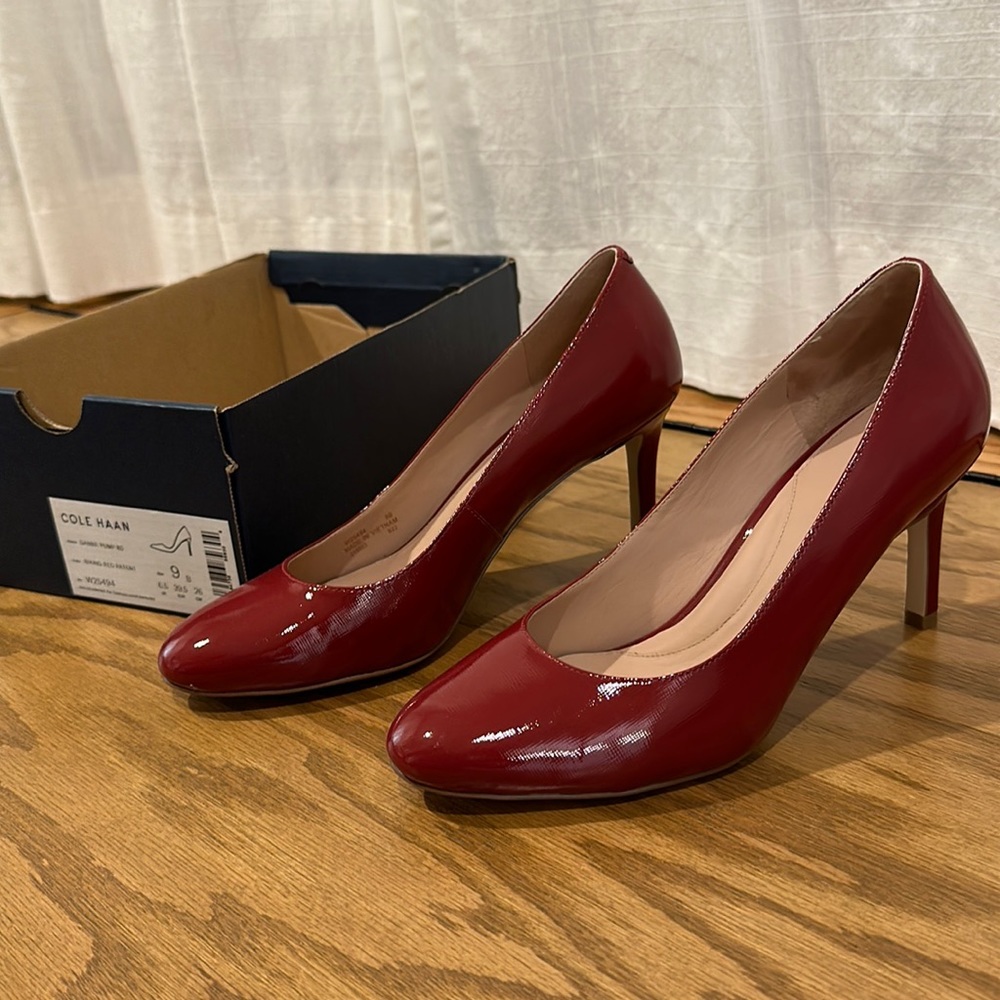 Cole Haan Gabbie Pump 80mm in Biking Red Patent, Size 9 B